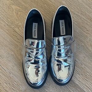 STEVE MADDEN / Silver Chunky Loafers